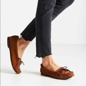 Minnetonka Thunderbird Moccasin